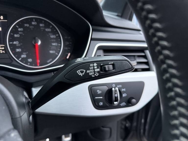 2016 Audi A4 2.0 TFSI S line Saloon 4dr Petrol S Tronic Euro 6 (s/s) (190 ps) Saloon Petrol Autom...