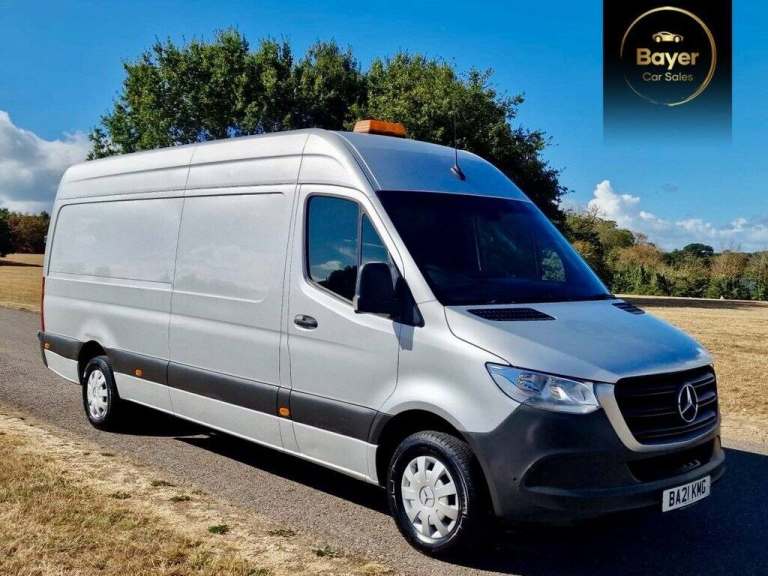 2021 Mercedes-Benz Sprinter 3.5t H2 Premium Van PANEL VAN DIESEL Manual