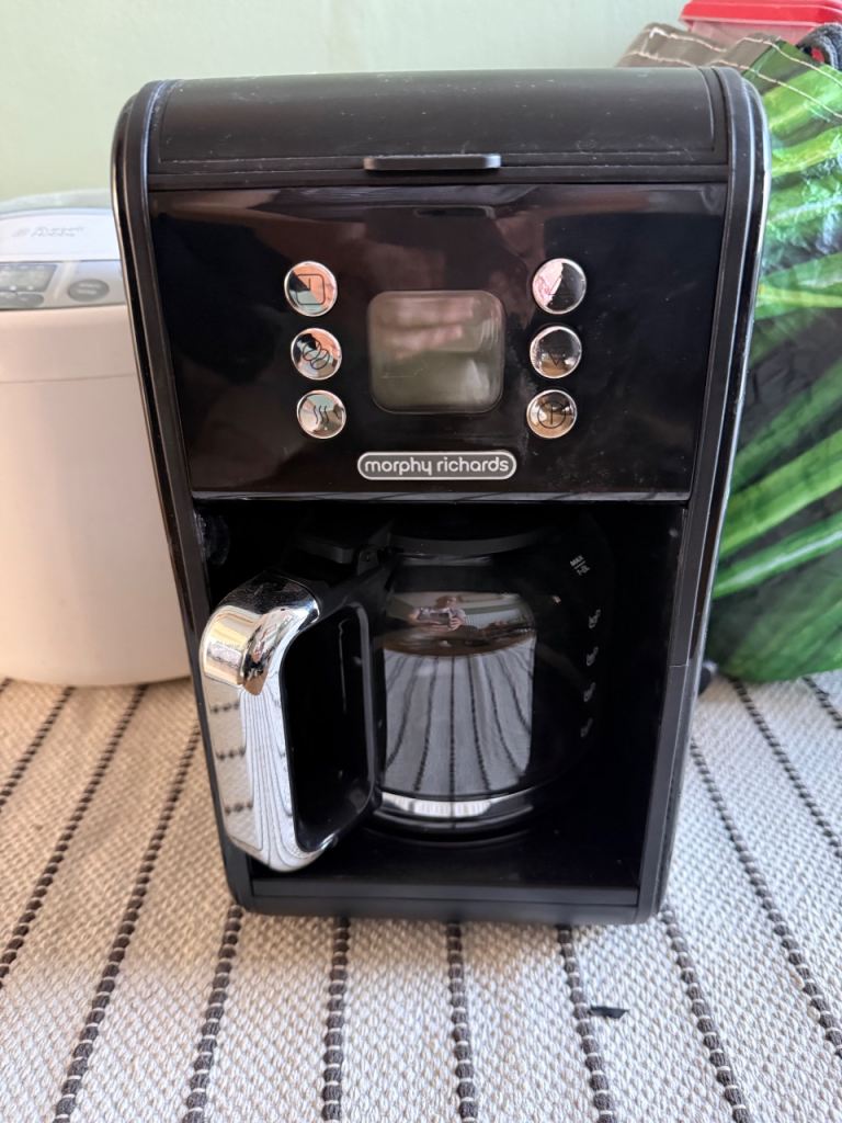 Morphy Richards Coffee Machine – Black, Good Condition