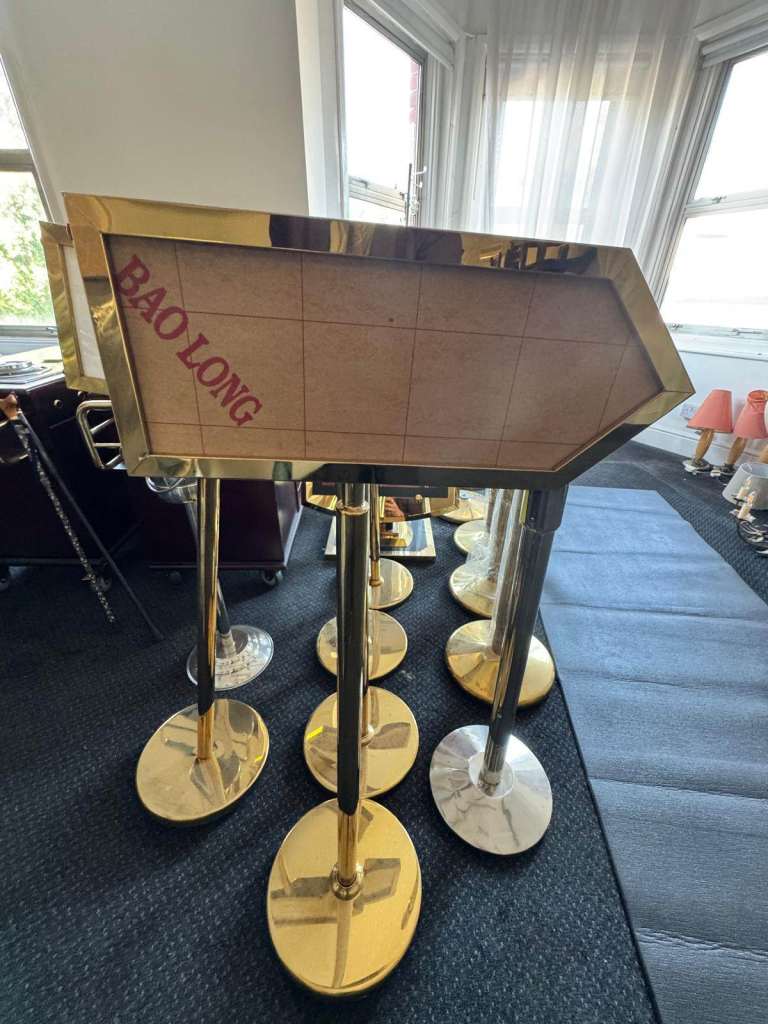 BAO LONG Premium Display Stands