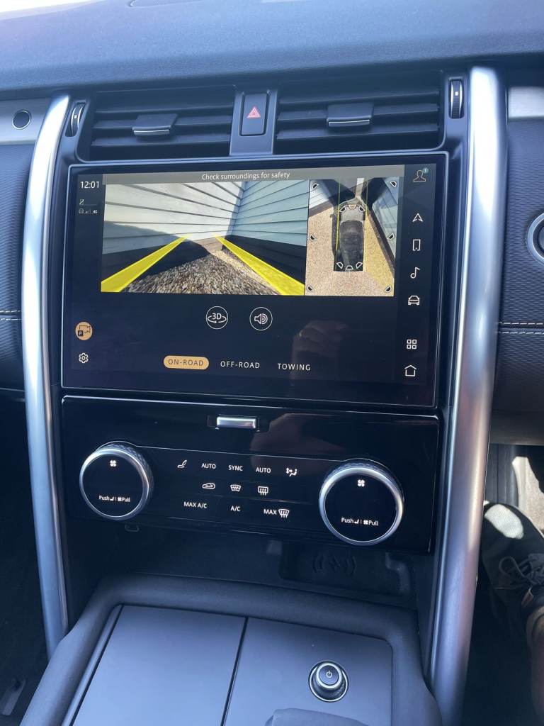 2022 Land Rover Discovery 3.0 D300 MHEV R-Dynamic SE SUV 5dr Diesel Auto 4WD Euro 6 (s/s) (300 ps...