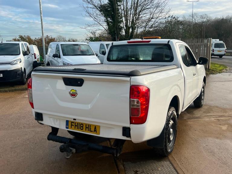 2018 Nissan Navara 2.3 dCi Visia King Pickup Extended Cab 4dr Diesel Manual 4WD Euro 6 (s/s) ( Pi...