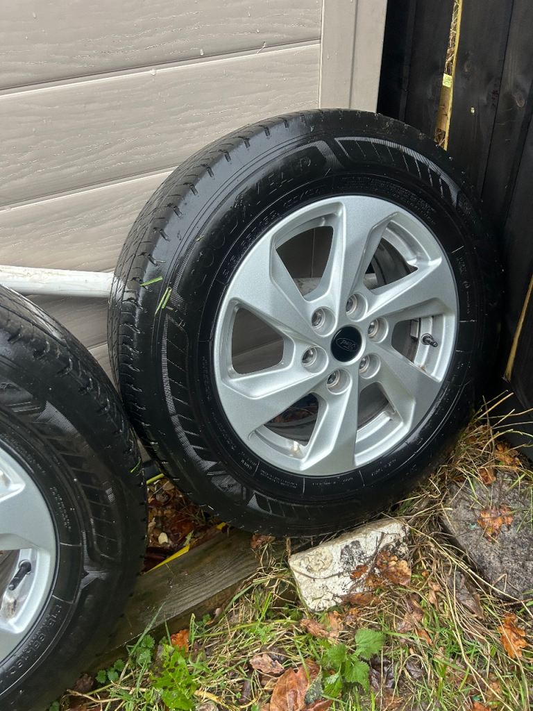 Ford transit custom 2024 2x alloy wheels