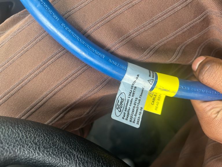 Genuine Ford EV Charging Cable 8 m – Type 2 / 32 A / 3-phase 