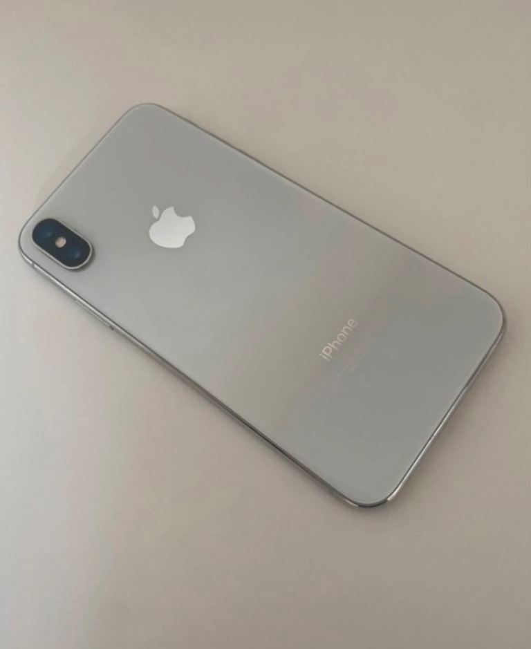 Iphone XS Great Condition 64GB Unlocked