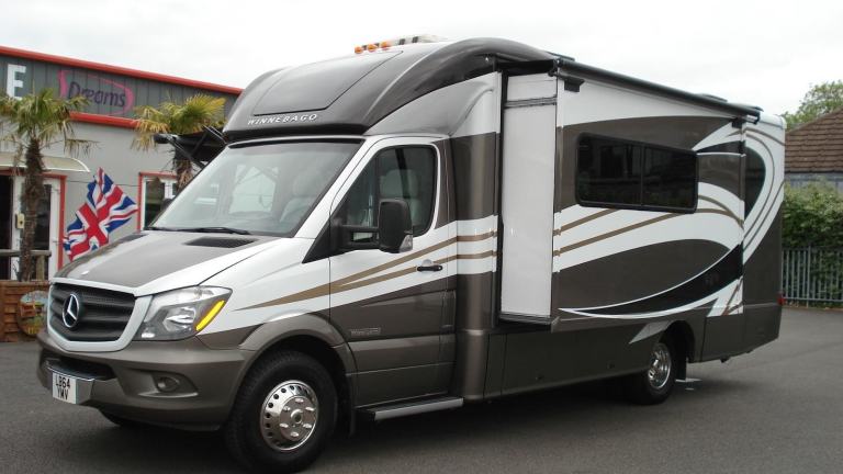 Merecedes Benz Winnebago Navion 24J American Motorhome RV DIESEL AUTOMATIC 2015