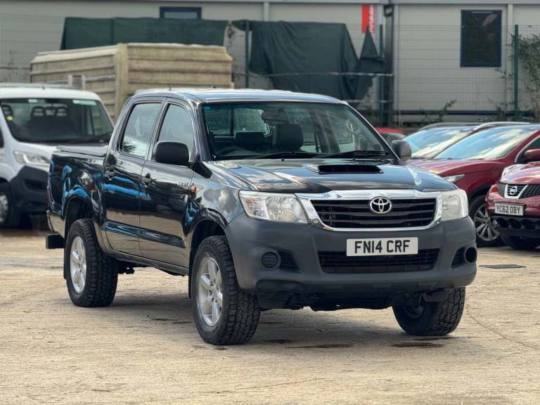 2014 Toyota Hilux Active D/Cab Pick Up 2.5 D-4D 4WD 144 PICK UP Diesel Manual