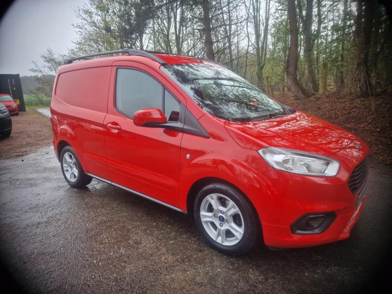 FORD TRANSIT COURIER 1.0i LTD PETROL NO VAT