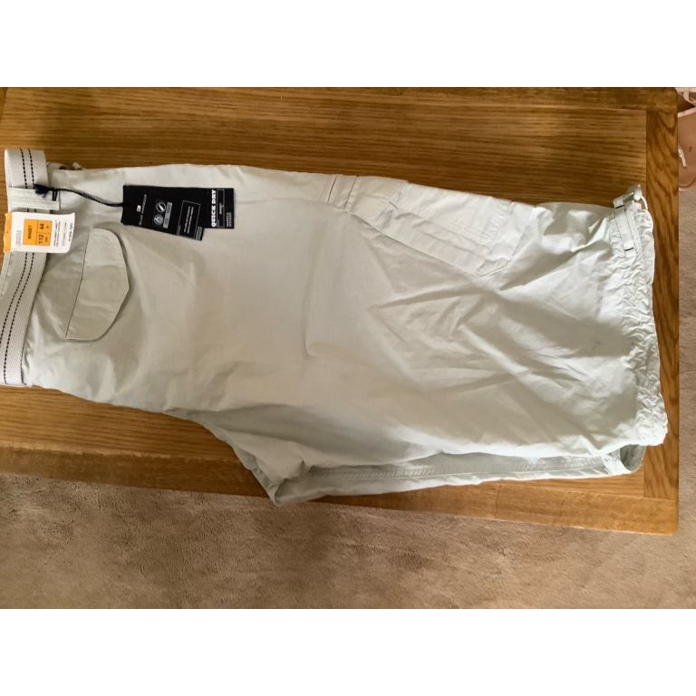 Shorts men’s. . . . . . . 