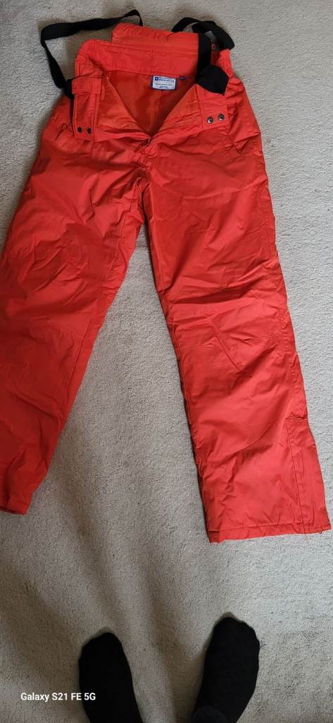 Mountain Warehouse Salopettes, Size "S/P"