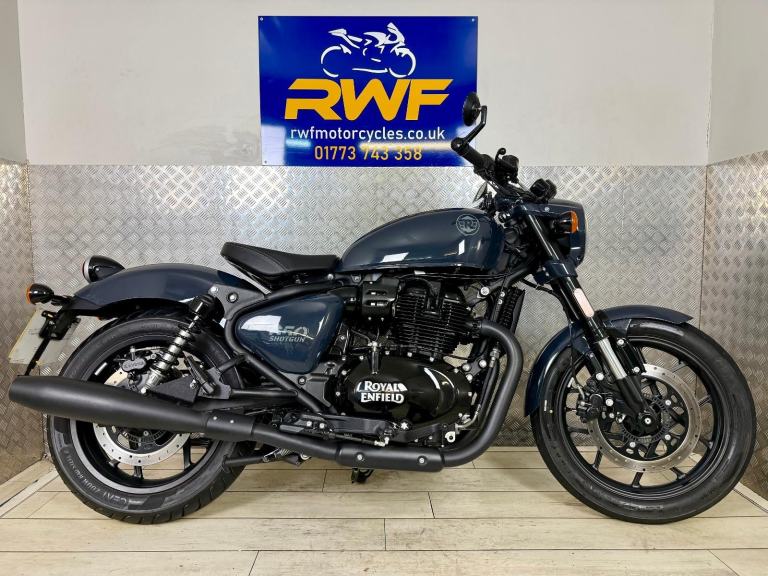 ROYAL ENFIELD SHOTGUN 650, 2024. 24 REG, ONLY 2836 MILES, FSH, RE SPORTS EXHAUST