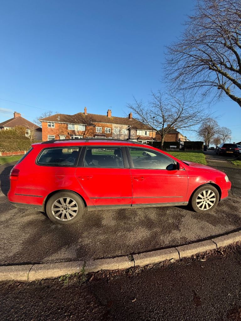 Volkswagen, PASSAT, Estate, 2010, Manual, 1968 (cc), 5 doors