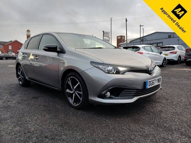 2017 Toyota Auris 1.8 VVT-h GB25 Hatchback 5dr Petrol Hybrid CVT Euro 6 (s/s) (Safety Sense)  Hat...