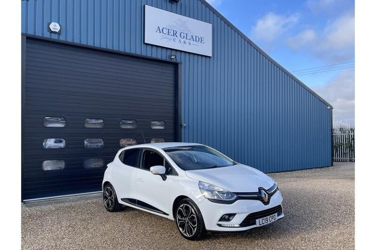 2019 Renault Clio TCe Iconic Hatchback Petrol Manual