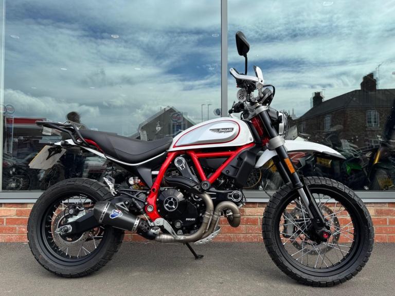 Ducati Scrambler Desert sled