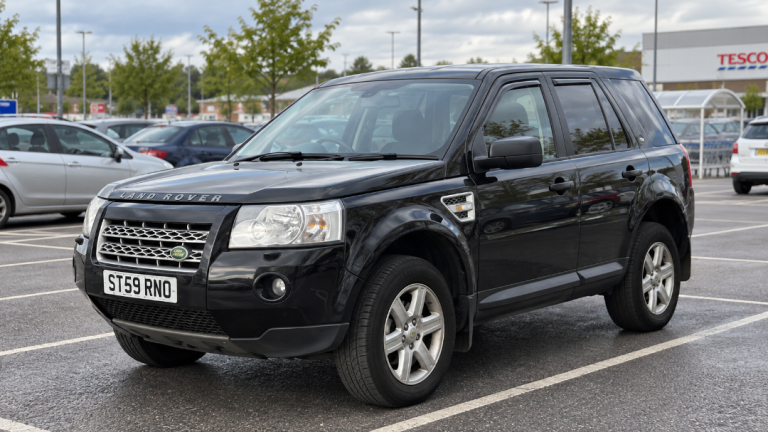 Land Rover, FREELANDER, Estate, 2010, Manual, 2179 (cc), 5 doors