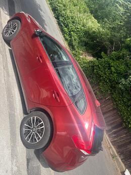 Volvo, V40, Hatchback, 2016, Semi-Auto, 1969 (cc), 5 doors