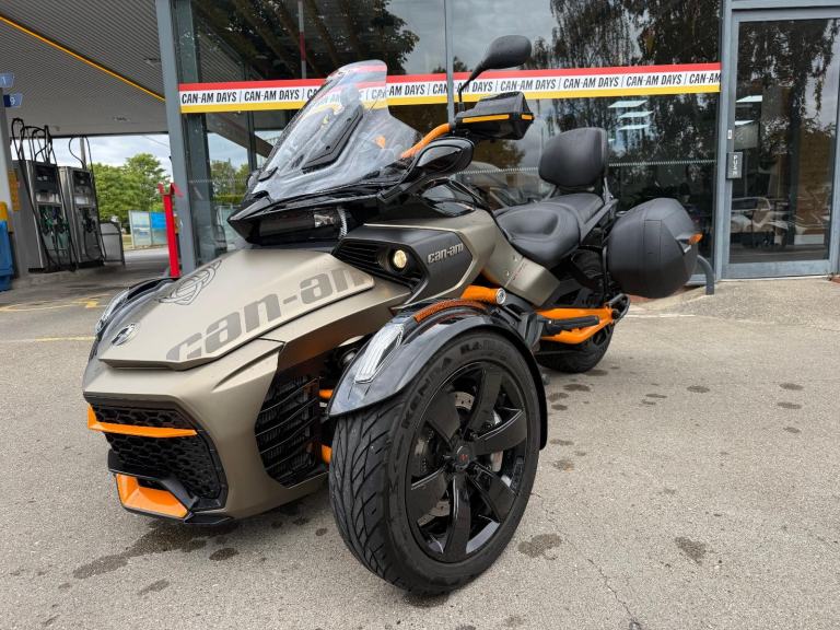 2020 CAN-AM SPYDER F3 S 1330cc 6 speed semi automatic trike in Titanium