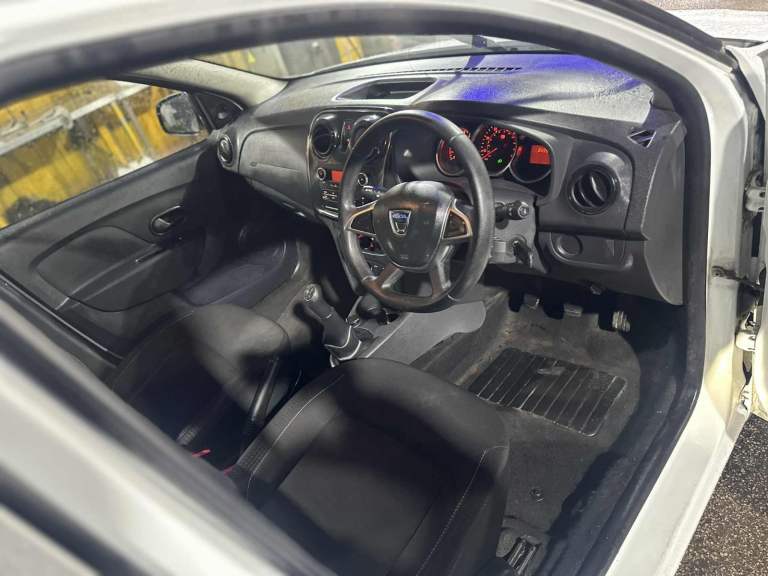 Peugeot, 3008, Hatchback, 2010, Manual, 1560 (cc), 5 doors