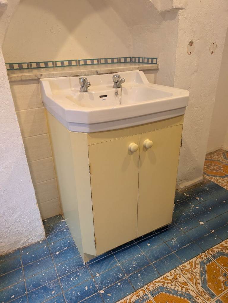 Sink with Vanity Unit