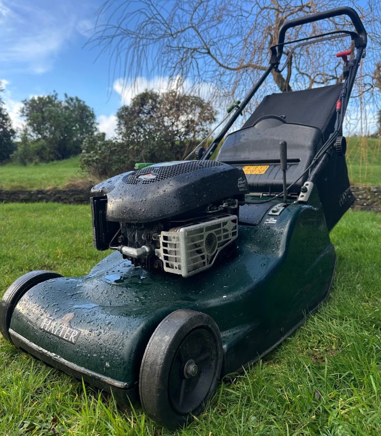 Hayter 48 Pro petrol roller lawnmower variable speed Selfdrive alloy deck 6hp Briggs mower serviced 