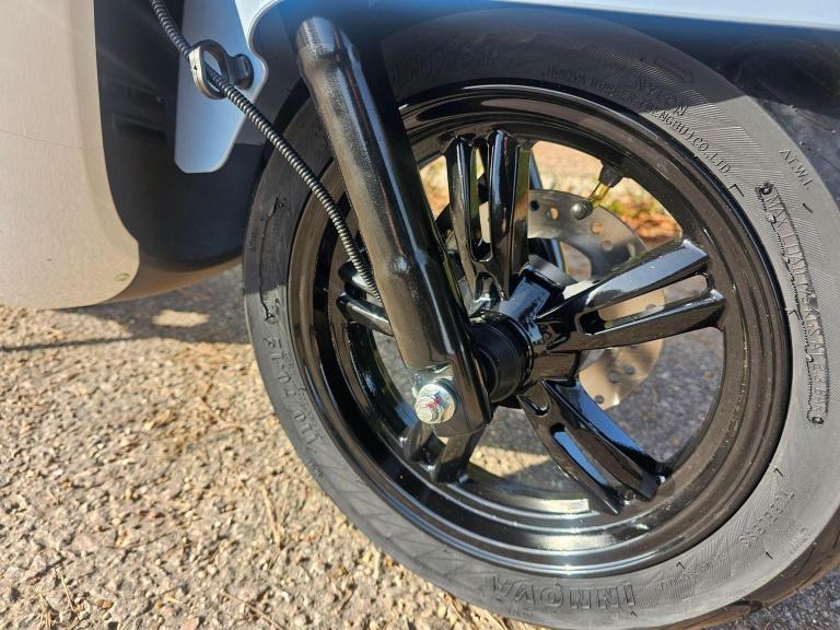 AJS BARLETTA 125 CVT EURO 5 2025 Petrol Automatic in Blue