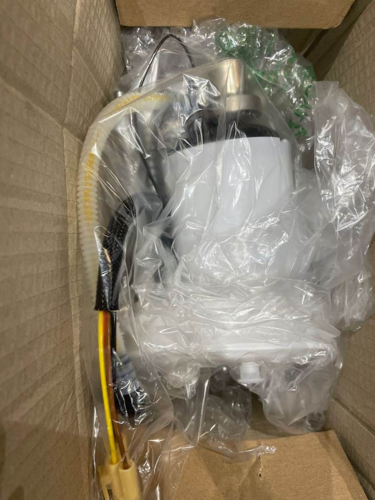 4G0201317B new audi a6 a7 4g c7 2015-2018 fuel filter & flange pump