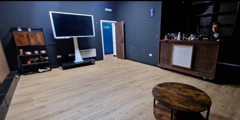 Extra large office room