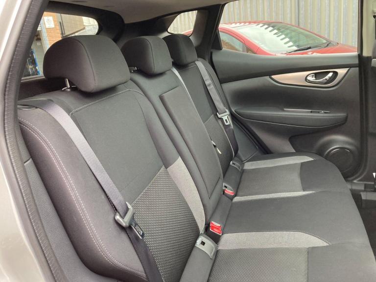 2019 Nissan Qashqai 1.3 DiG-T N-Connecta 5dr HATCHBACK PETROL Manual