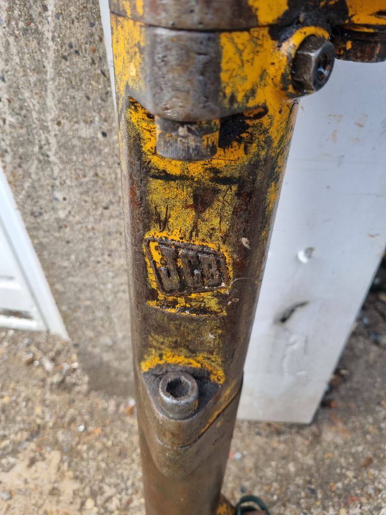 Jcb concrete breaker. 