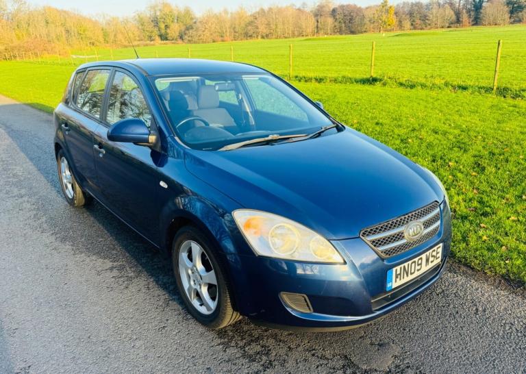 2009 Kia Ceed 1.6 GS 5dr HATCHBACK Petrol Automatic