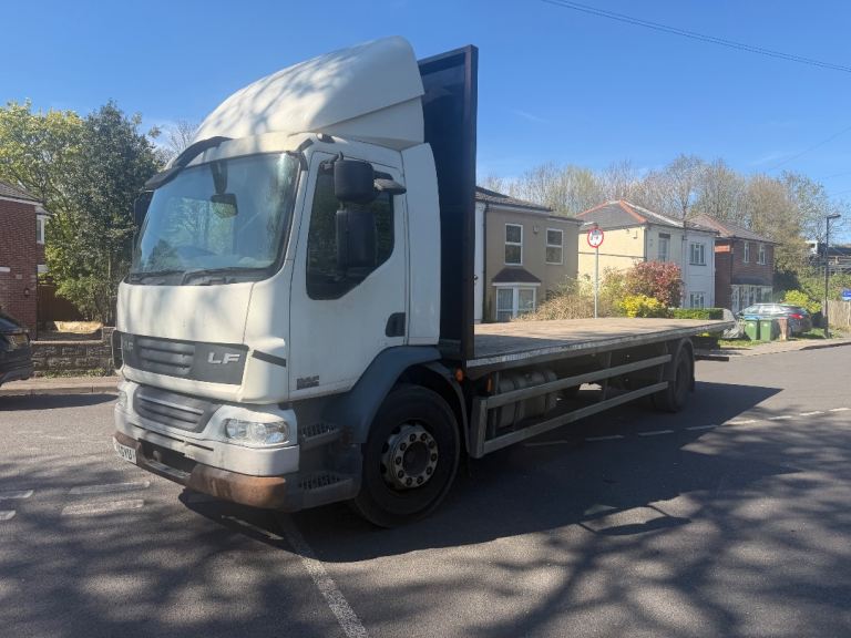 DAF 18t LF55 30ft flatbed (QUICKSELL)