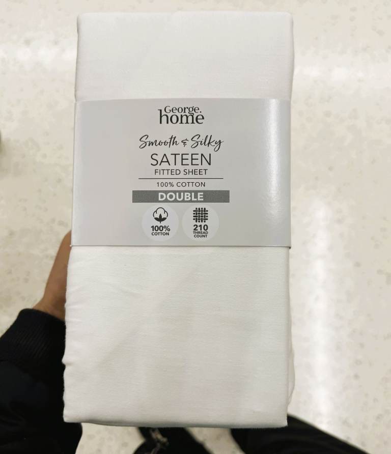 Brand New Super Soft LUXURY SATEEN Double Bed Fitted Sheet - Satin - Great for Guests / Airbnb