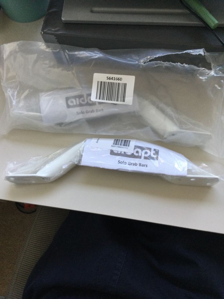 FREE - 2x new solo grab bars 