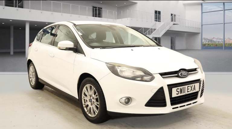 2011 Ford Focus 1.6 125 Titanium 5dr HATCHBACK PETROL Manual