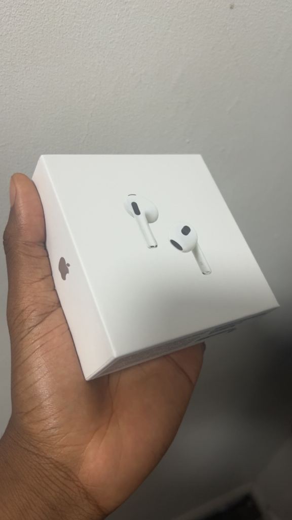 NEW Apple AirPods 3rd Generation with MagSafe Charging Case
