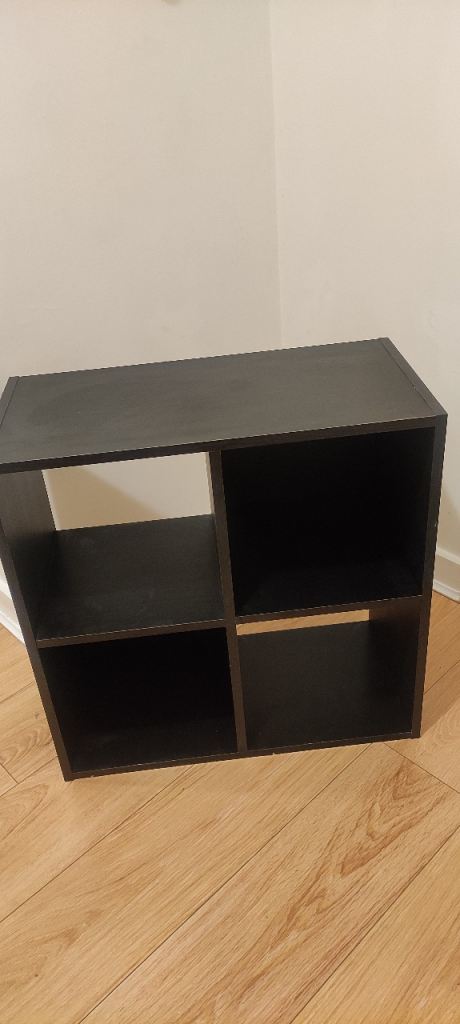 Compact Cube Shelves – Perfect for Books and Everything Else! – £12