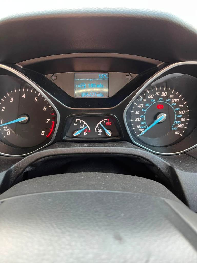 Ford, FOCUS, Hatchback, 2014, Manual, 998 (cc), 5 doors