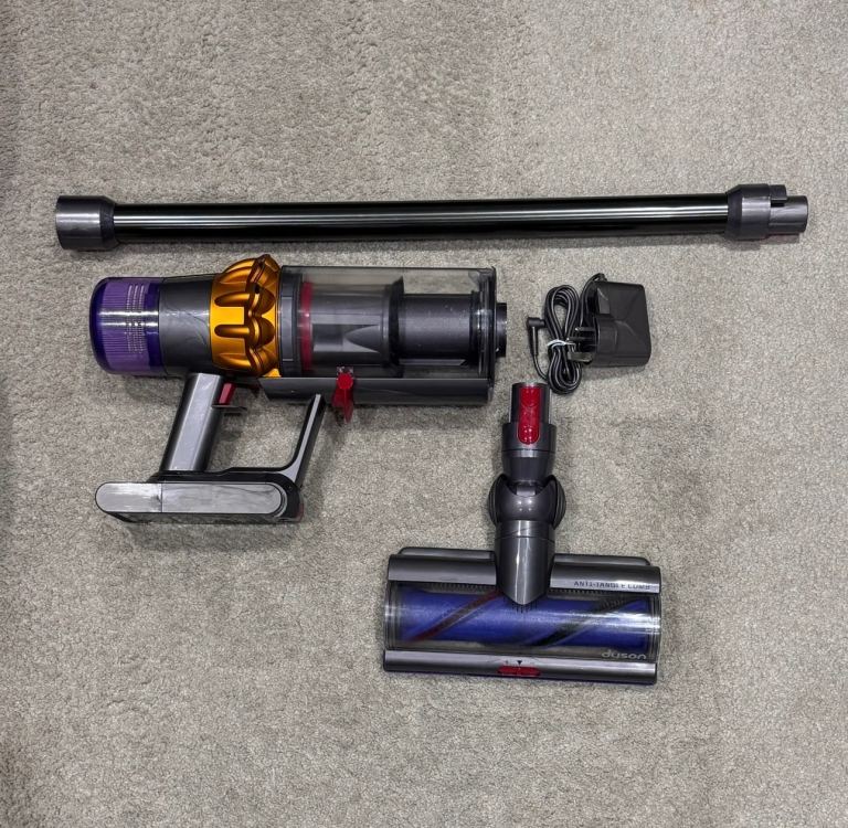 Dyson V15 Detect Cordless Vacuum Cleaner + New Cyclone Unit 