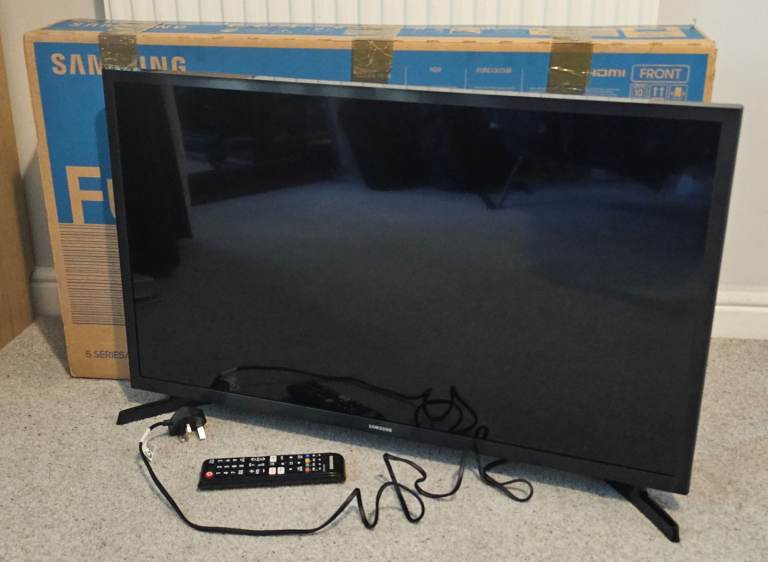 Samsung 32 Inch UE32T5300 Smart Full HD HDR LED TV