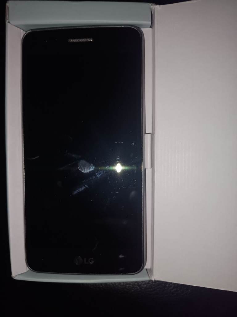 LG K8 Smartphone 
