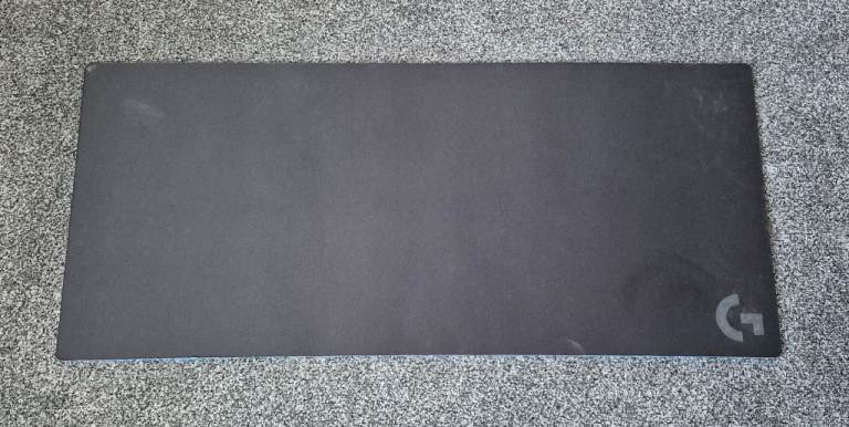 Logitech G840 XL Cloth Gaming Mouse Pad, 400x900 mm, 3 mm Thin Pad