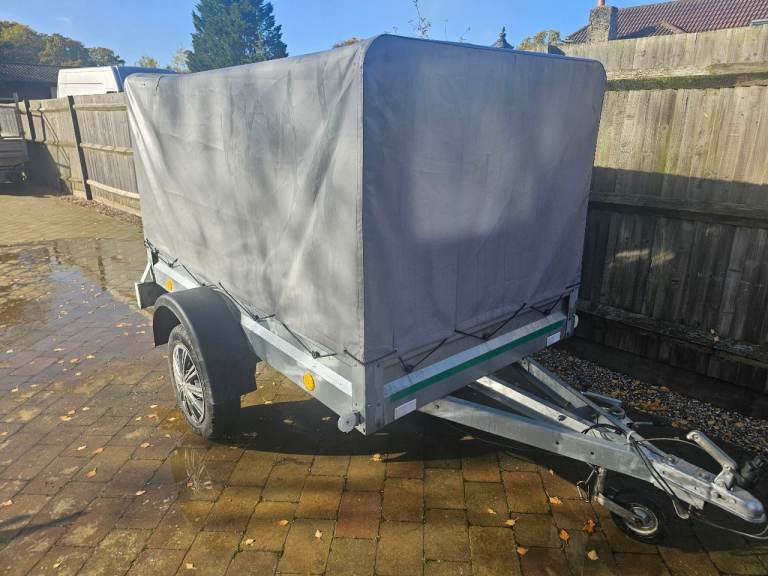 High top trailer 750kg 