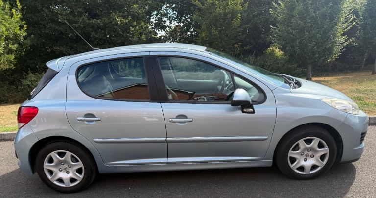 Peugeot, 207, Hatchback, 2010, Manual, 1560 (cc) Diesel, 5 doors. 12mths MOT. Service History