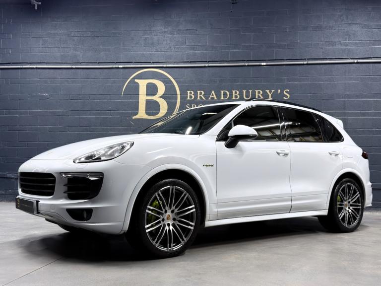 PORSCHE CAYENNE 3.0 V6 E-Hybrid S Platinum Edition 2017