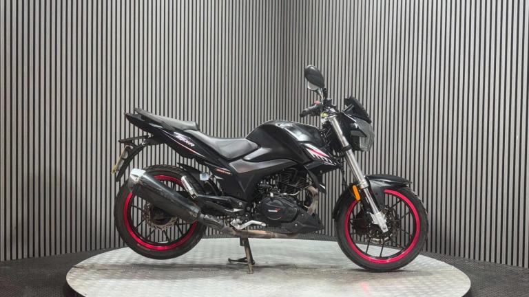 Lexmoto ZSX 2020 22K RUNNING PROJECT BIKE SPARES OR REPAIR 125CC