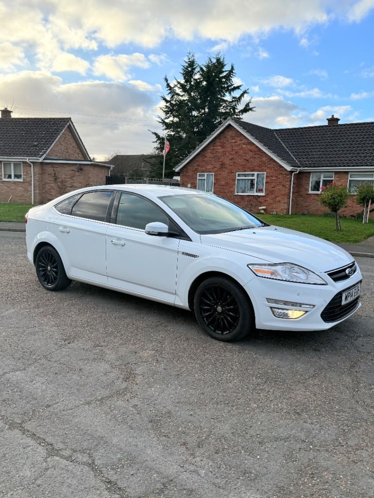 Ford, MONDEO,2014, Manual, 1560 (cc), 5 doors