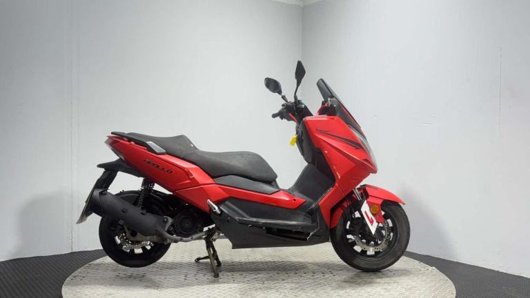 Lexmoto Apollo 2022 9K RUNNING MAXI SCOOTER PROJECT BIKE SPARES OR REPAIR 125CC