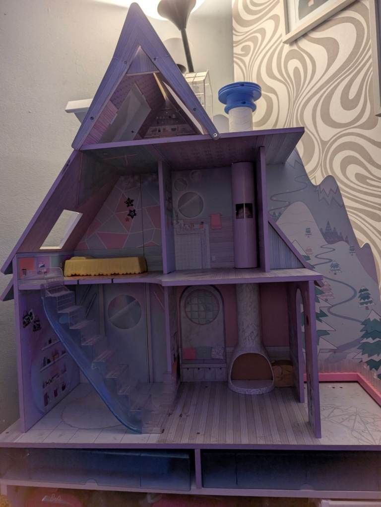 Lol dolls house 