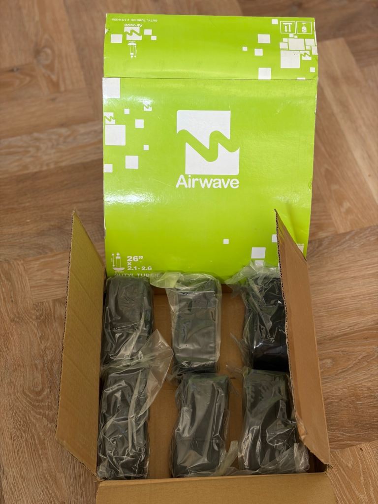 Airwave 26" x 2.1-2.6 Butyl Tube/DH Bike Inner Tubes - New